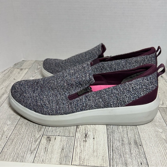 Ryka Ally burgundy slip on sneakers size 11 - Picture 7 of 10